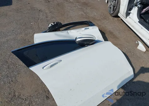 2015 Mercedes-Benz C 300 4Matic/Luxury 4Matic/Sport 4Matic из США, поврежденный, VIN 55SWF4KB8FU033271